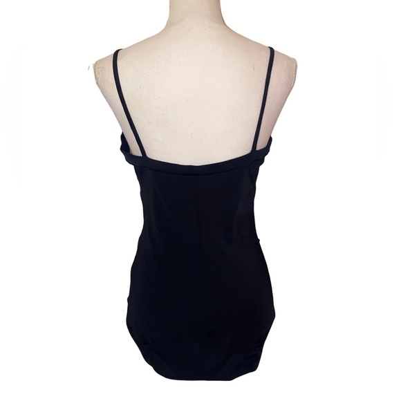 Ladies 1 PC Swimsuit W/Bandeau Neckline & Asymmetrical Bodice Hem BLK/WHT SZ 14 - Picture 2 of 9